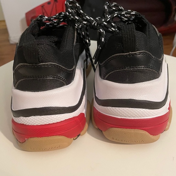 Balenciaga triple s sneakers size 39 - Picture 5 of 6